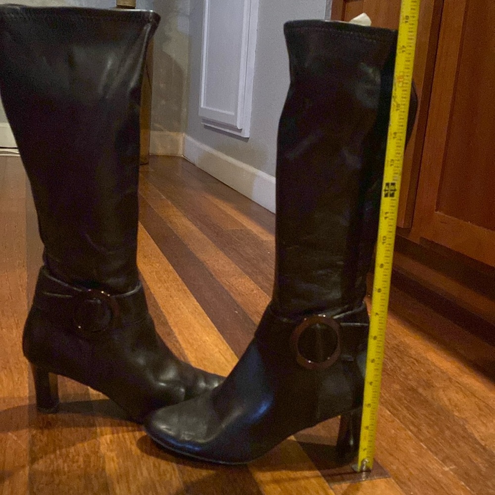 Brown Liz Claiborne Tromley Boot